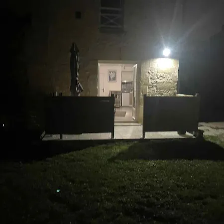 Lägenhet Avec Jardin Terrasse Et Parking Privé Caen